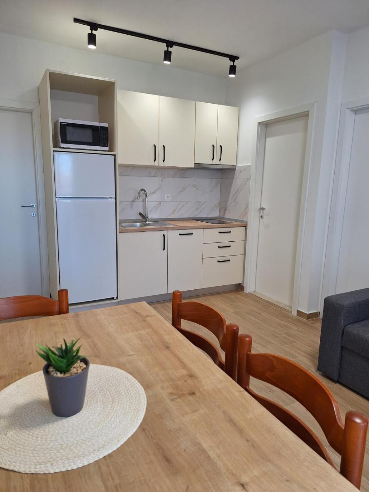 Apartmani Marino بريفلاكا المظهر الخارجي الصورة